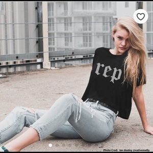 Taylor Swift Reputation Crop Tee